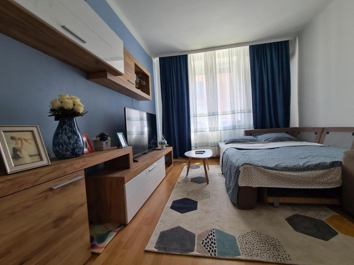 Best Apartment Хунедоара Екстериор снимка
