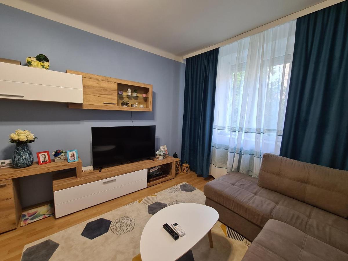 Best Apartment Хунедоара Екстериор снимка