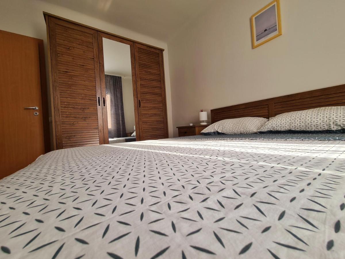 Best Apartment Хунедоара Екстериор снимка